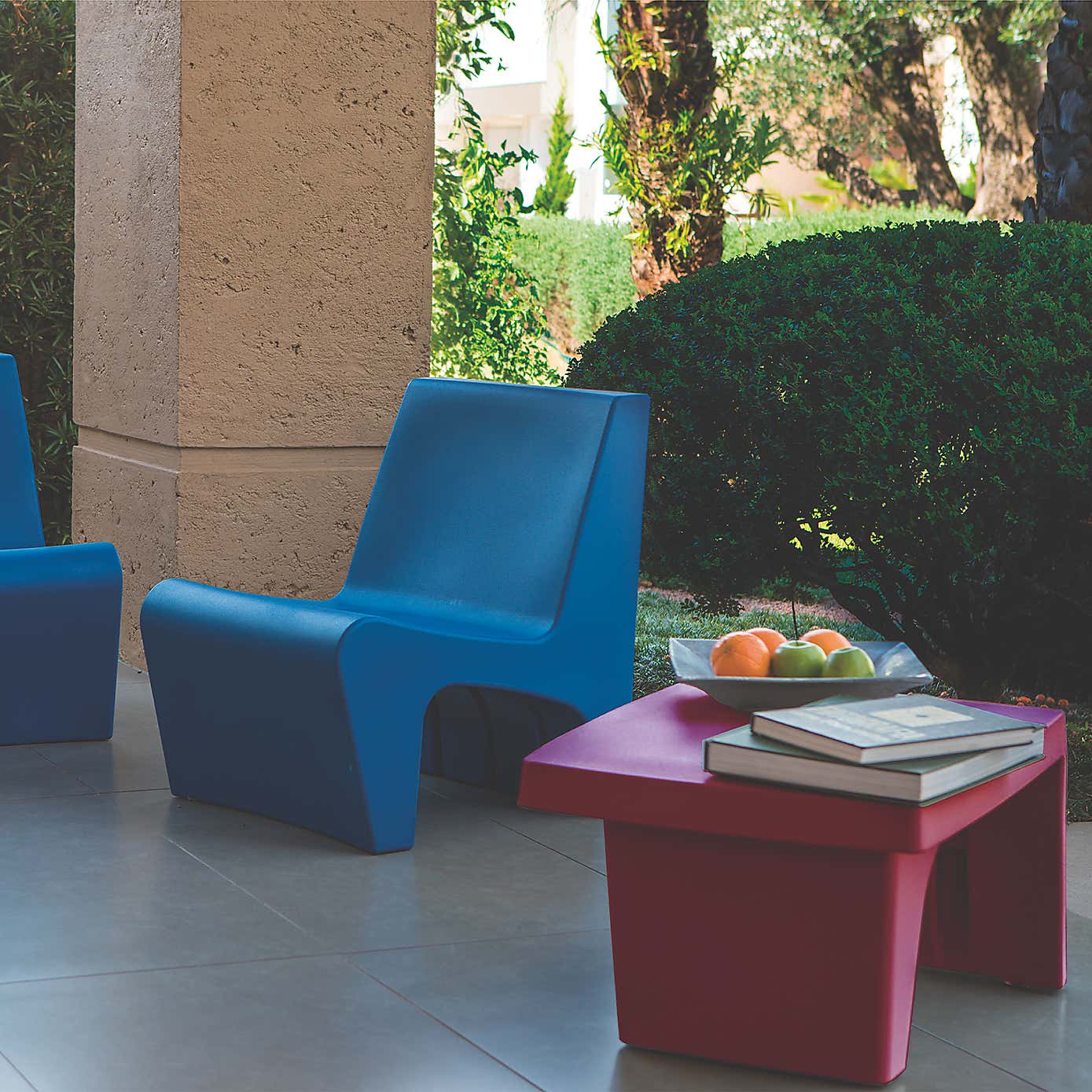 Berta Coffee Table