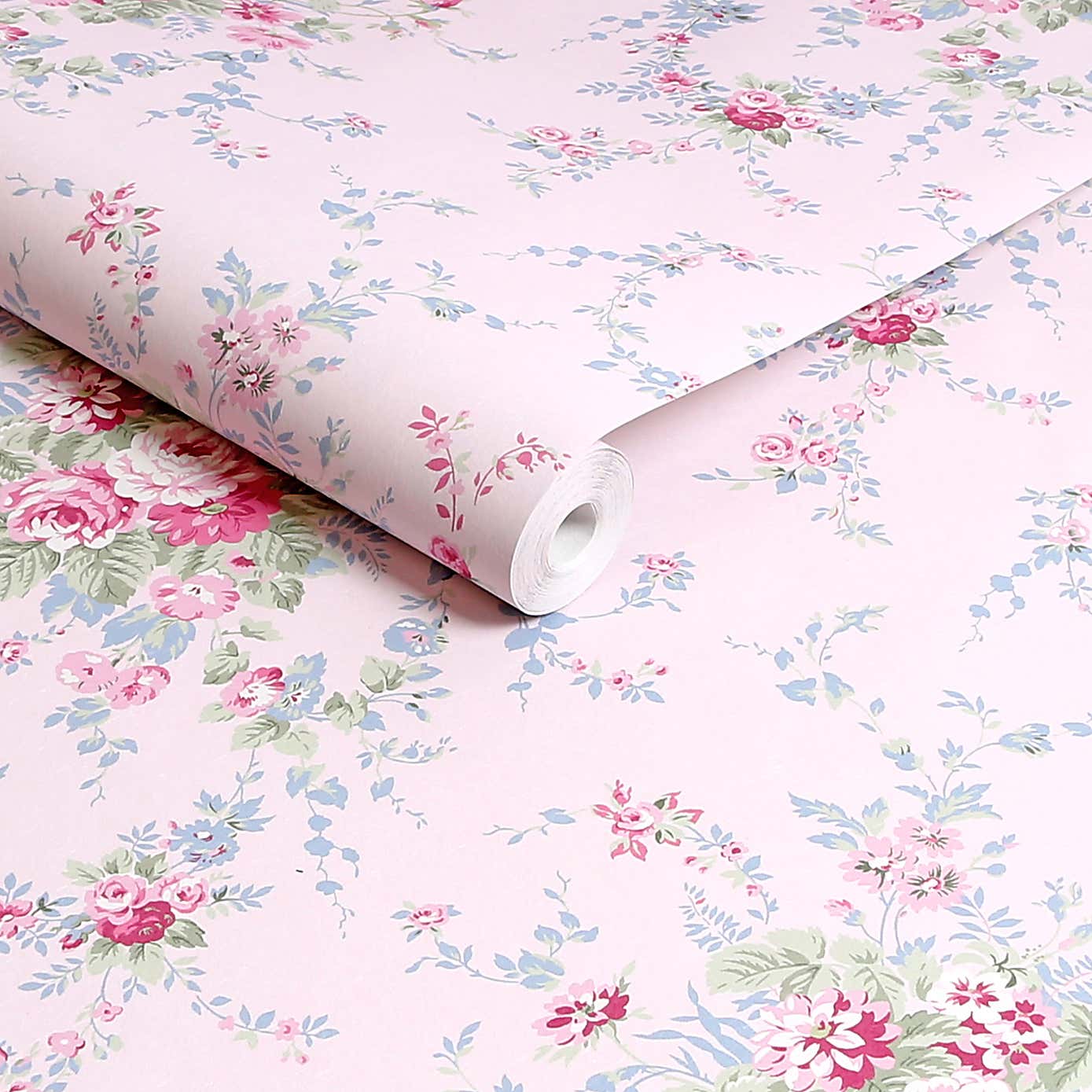 Rachel Ashwell Garden Floral Wallpaper