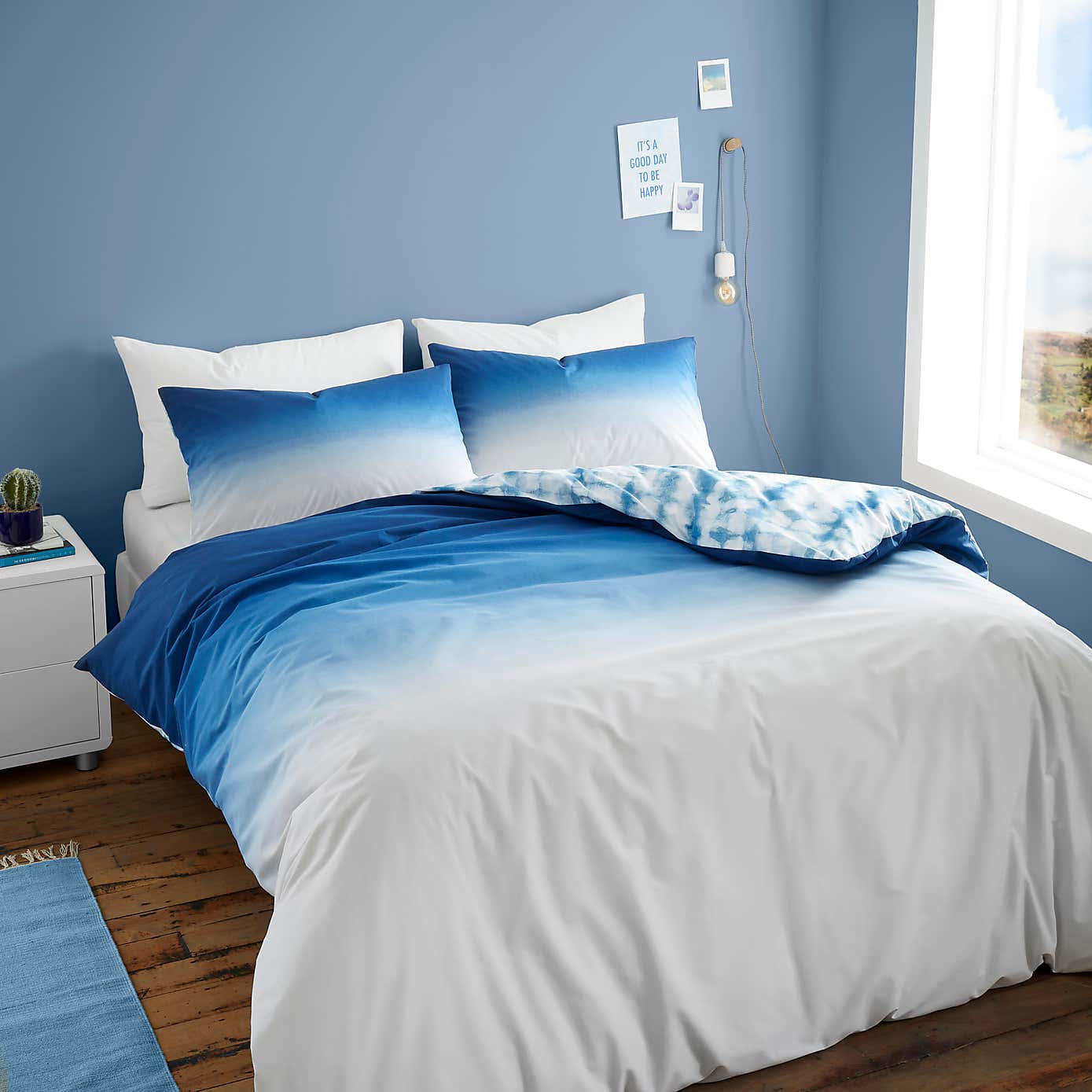 Navy Ombre Duvet Cover & Pillowcase Set