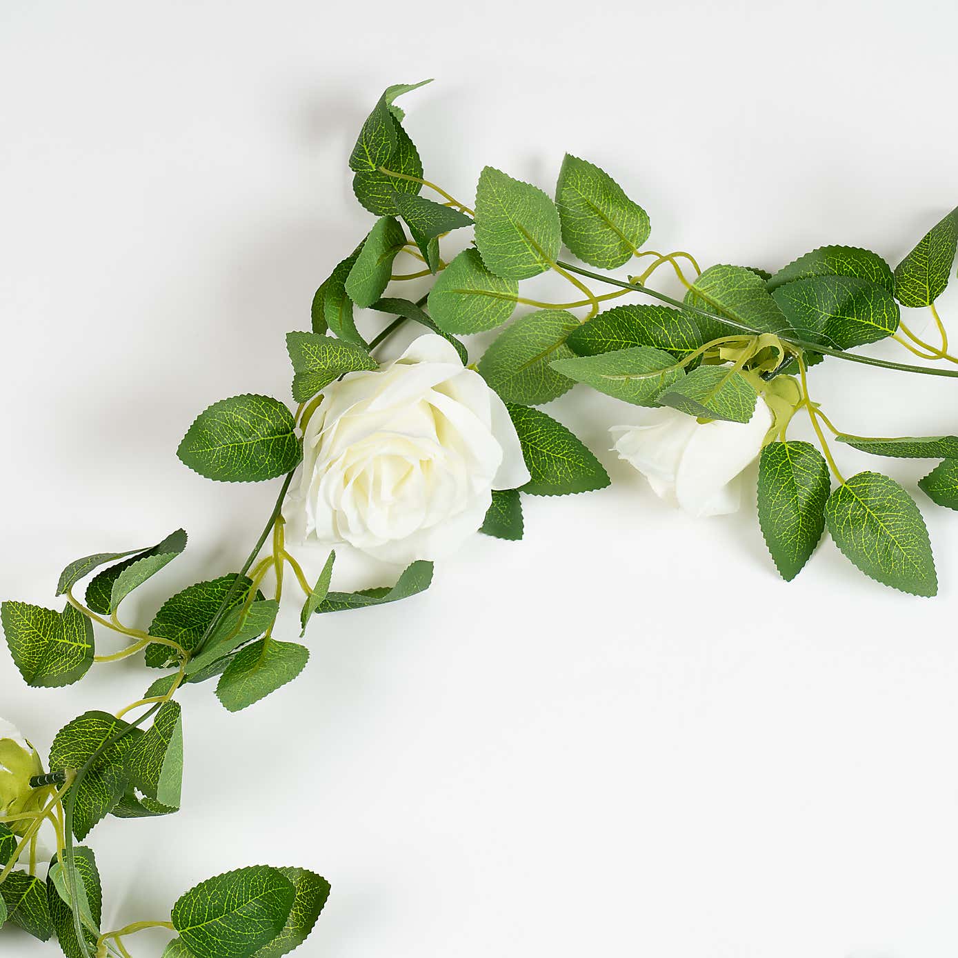 Artificial Rose & Bud Garland