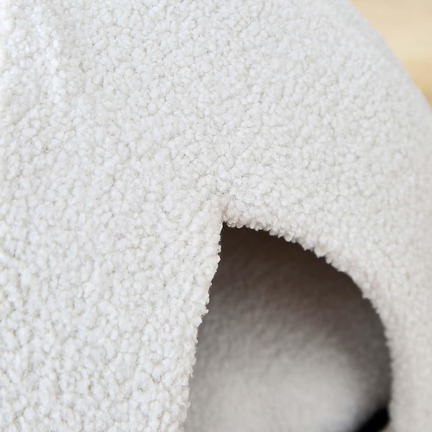 Sherpa Cat Bed