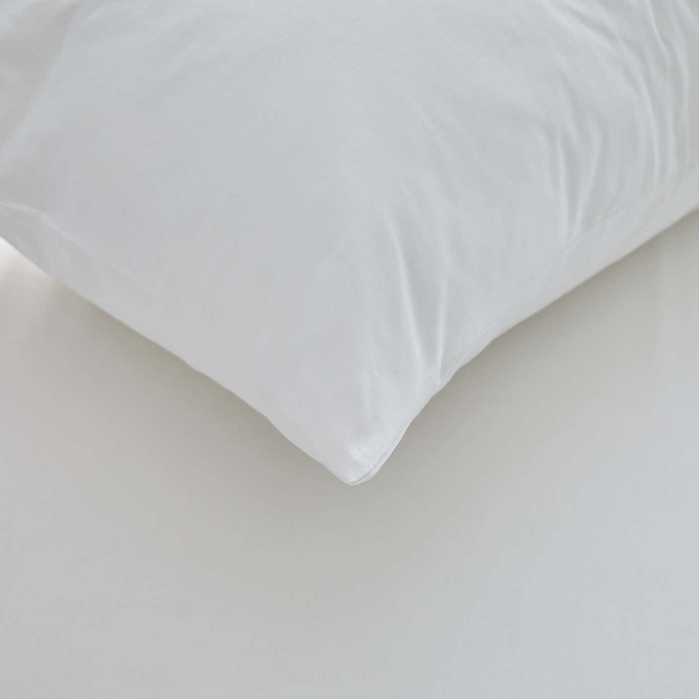 Freshnights Cotton Zipped Pair of Pillow Protectors