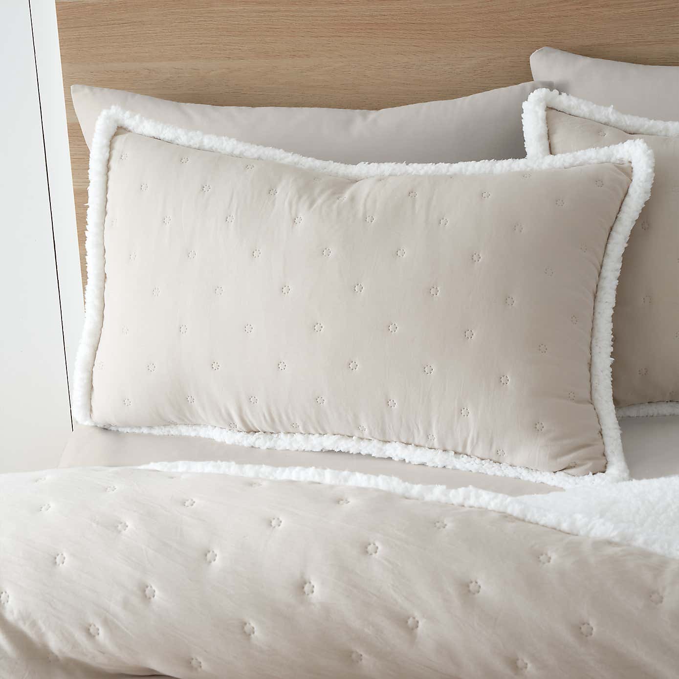Catherine Lansfield Cosy Nori Soft Sherpa Duvet Cover and Pillowcase Set