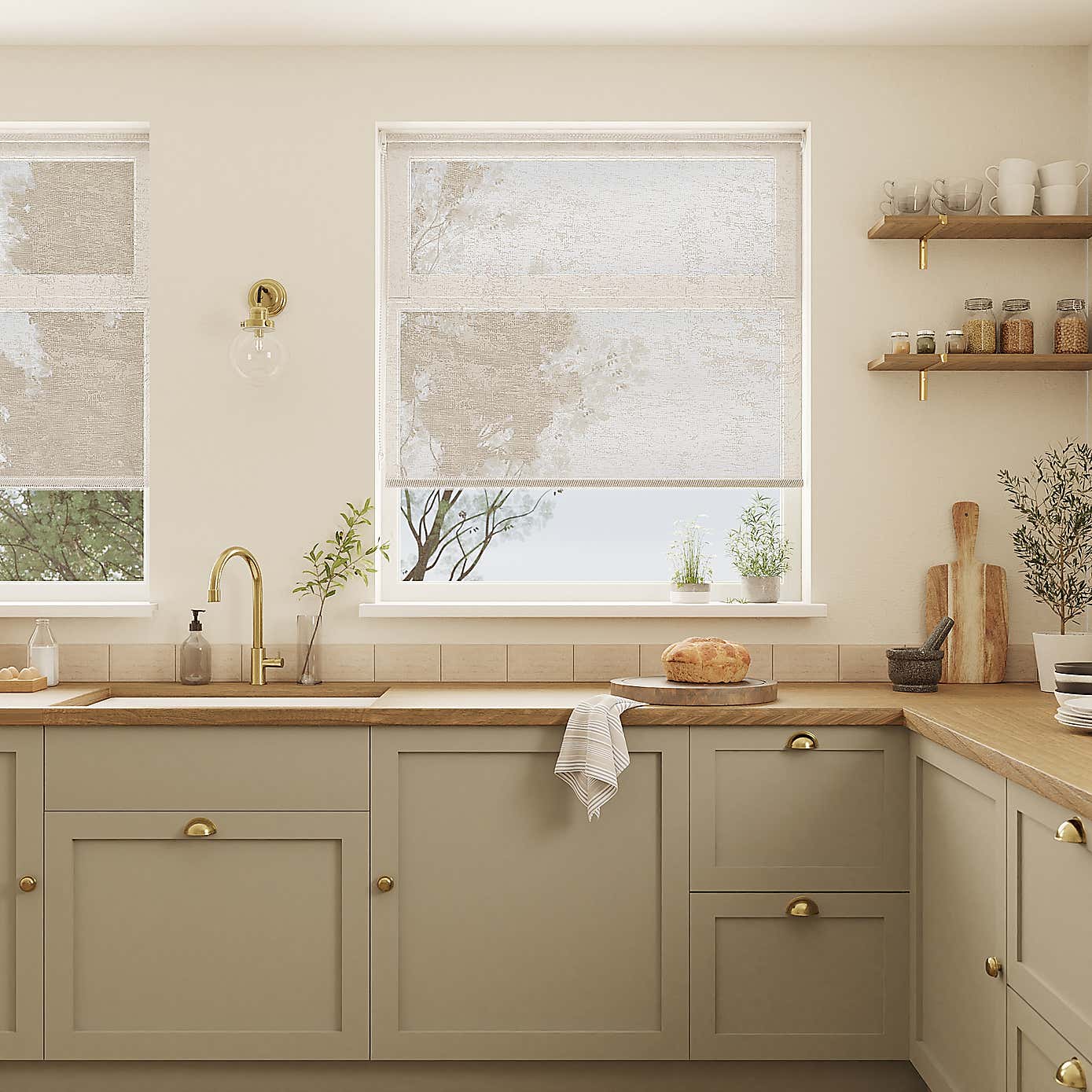Pollen Reducing White Sheer Roller Blind
