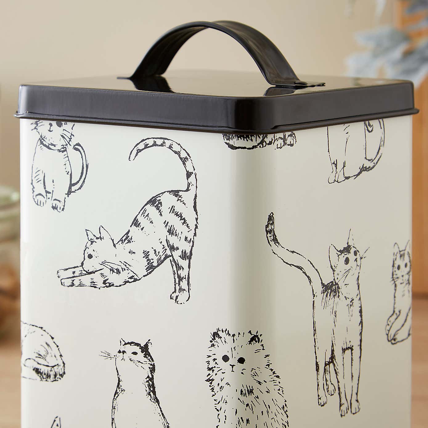 Cats Treat Tin