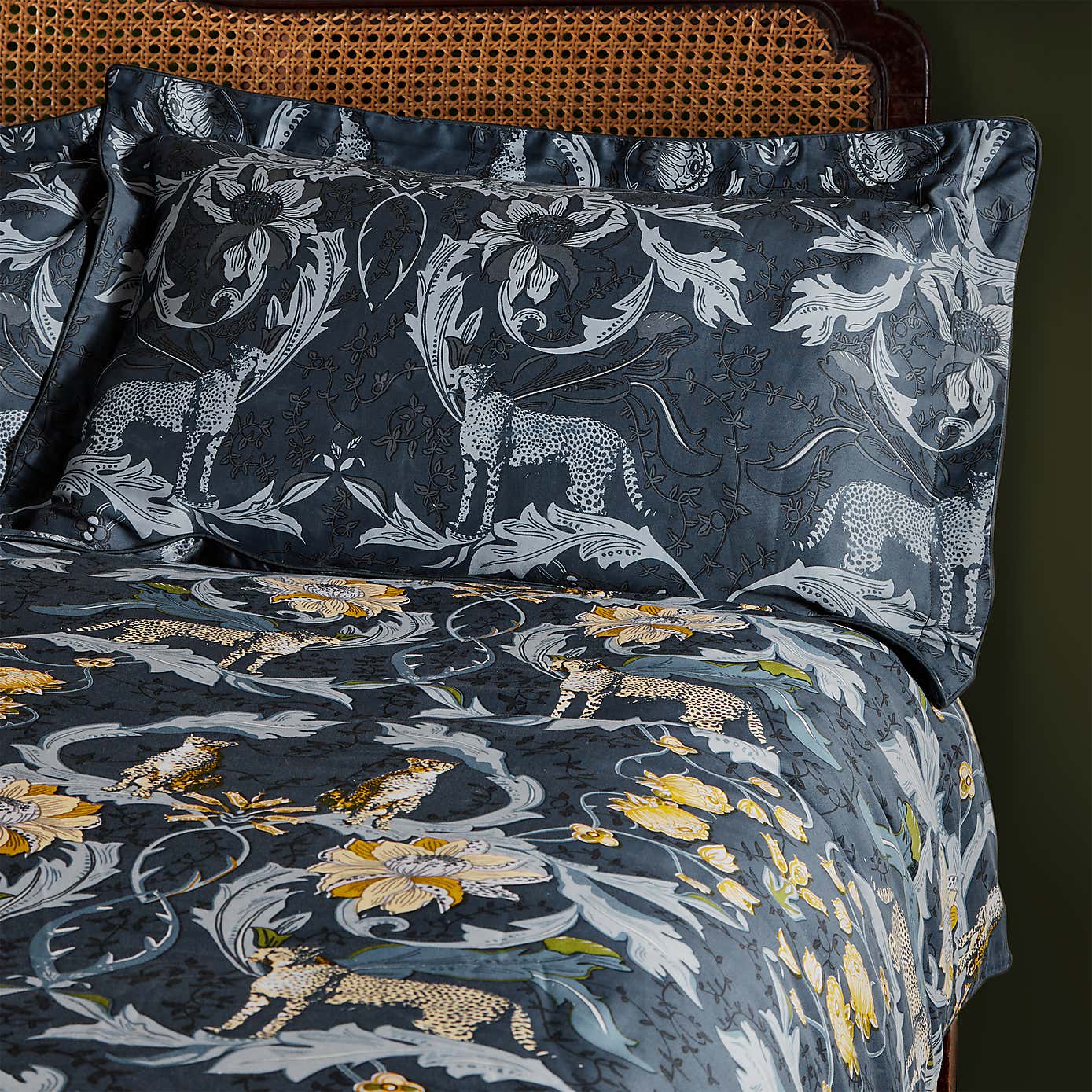 Paoletti Nouvilla 100% Cotton Oxford Pillowcase Pair