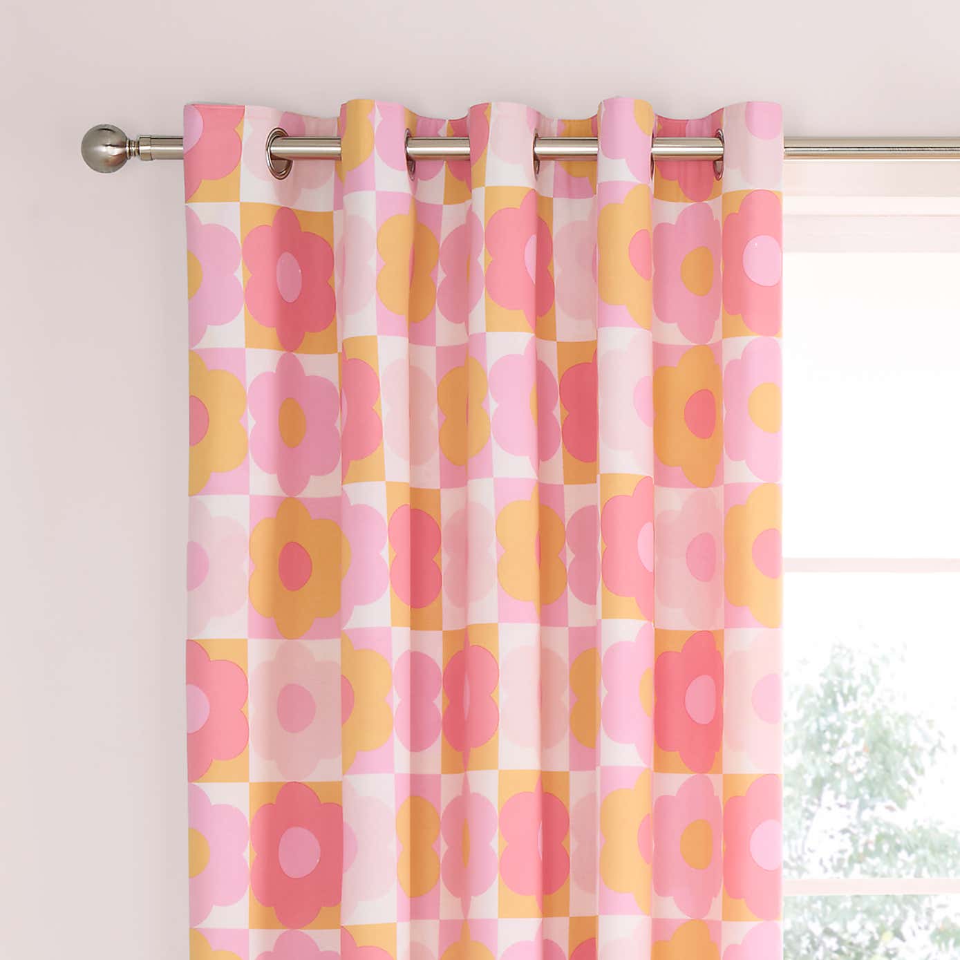 Catherine Lansfield Retro Daisy Eyelet Curtains