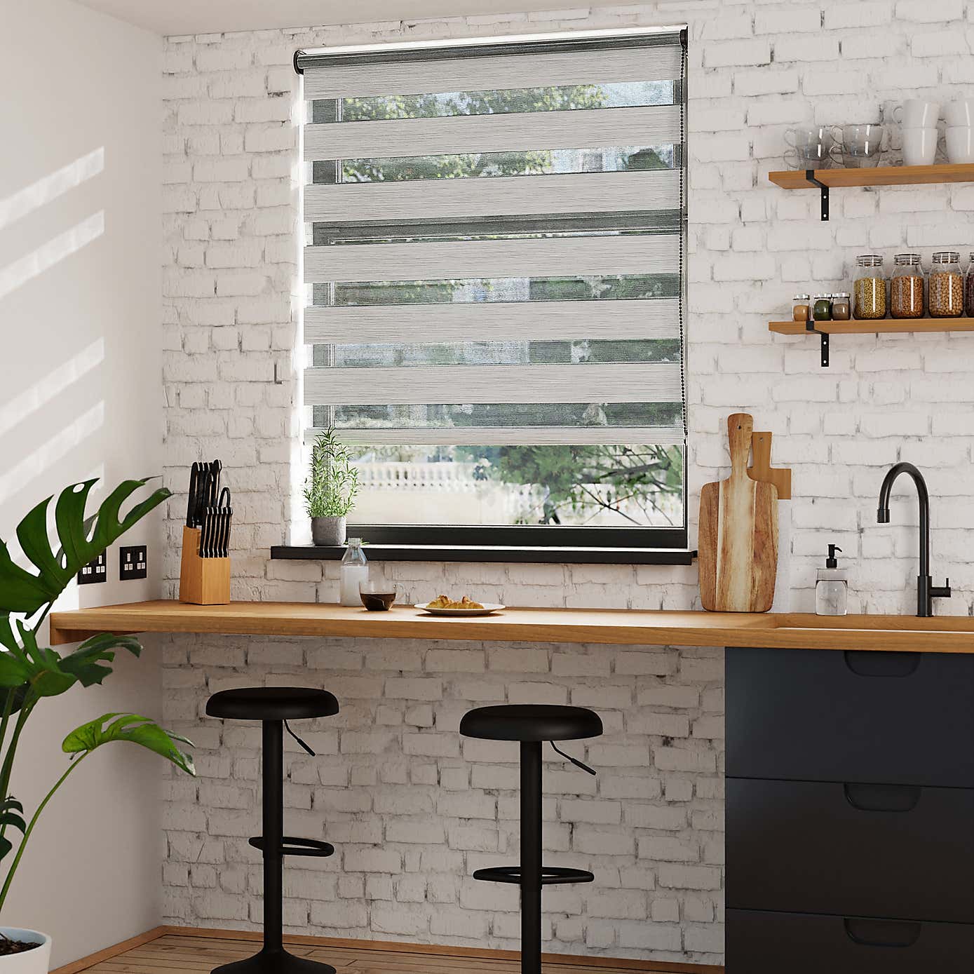 Stria Day and Night Roller Blind