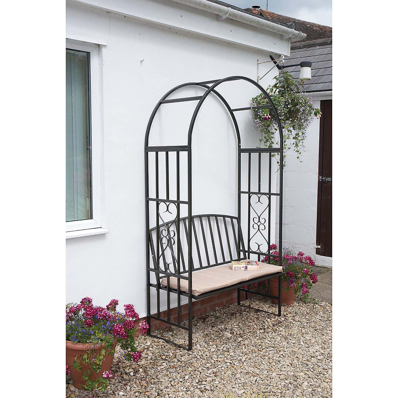 Huntingdon Arch with Bench