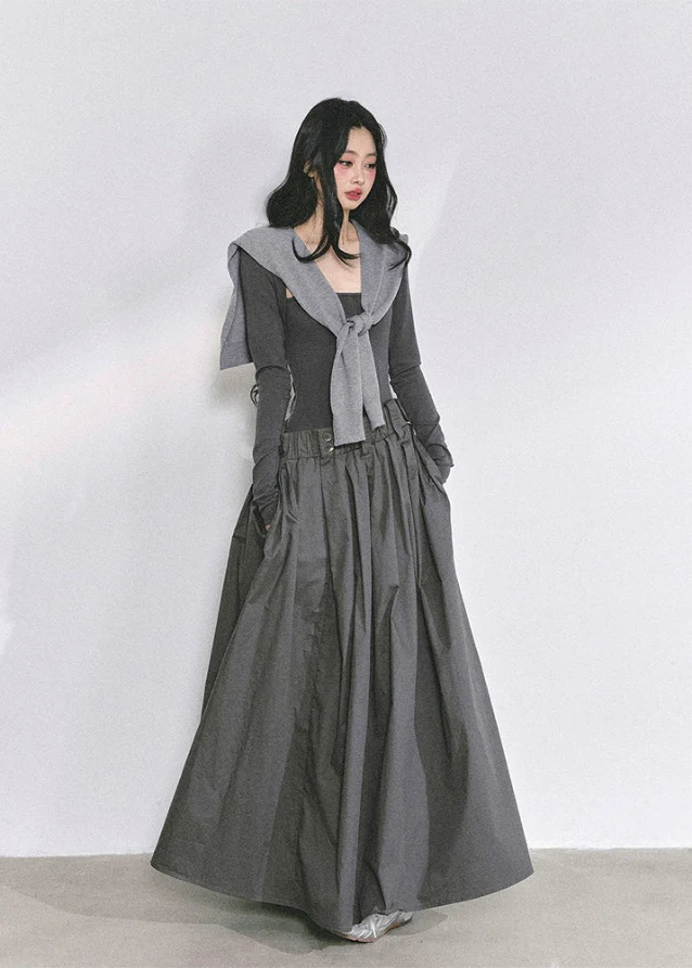 Chic Noir Slim Maxi