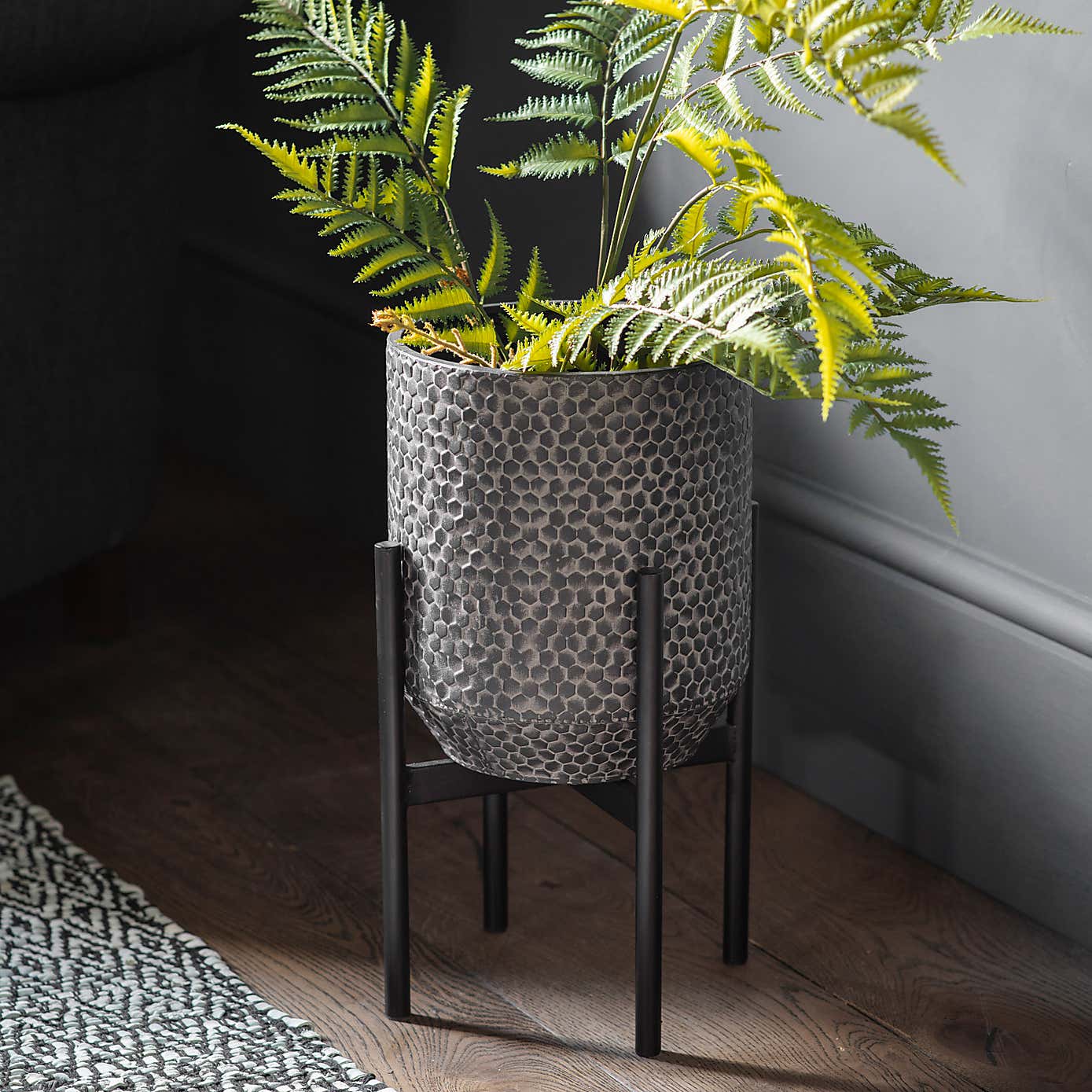 Ottery Metal Plant Pot with Stand