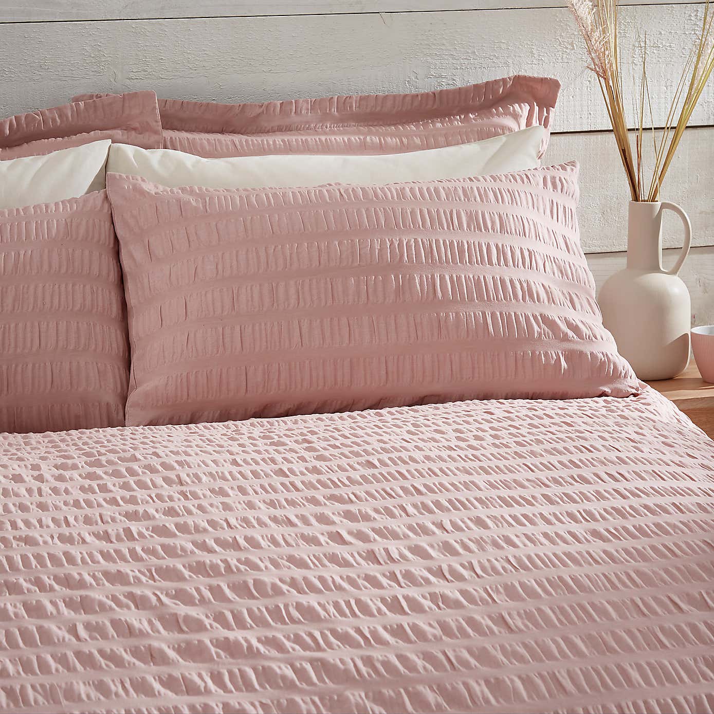 Aria Seersucker Powder Blue Duvet Cover and Pillowcase Set