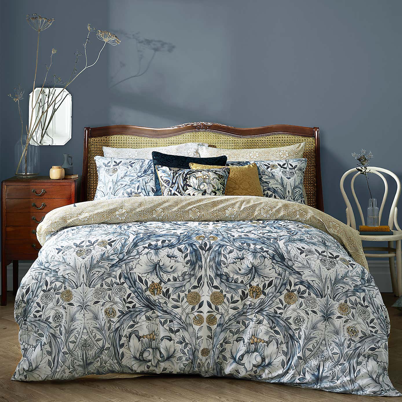 William Morris At Home Mineral Blue Gallery Emulsion Paint