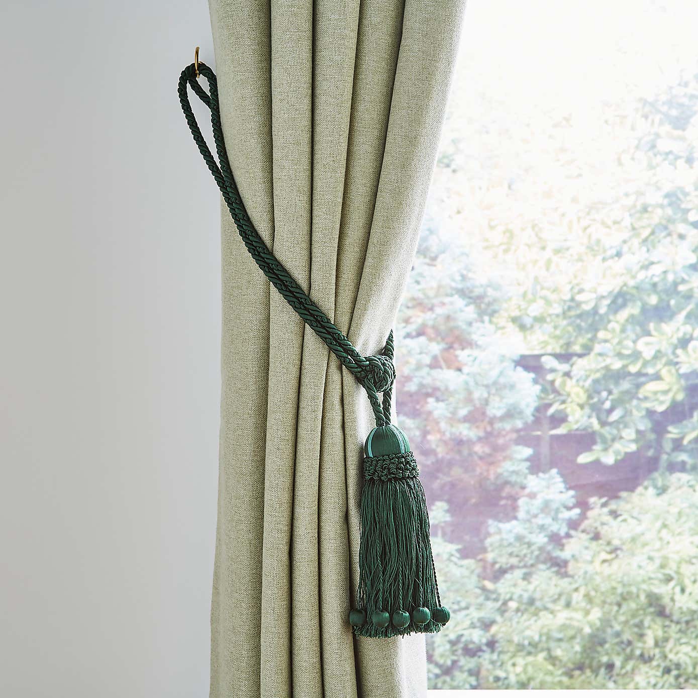 Vivaldi Bottle Green Tieback