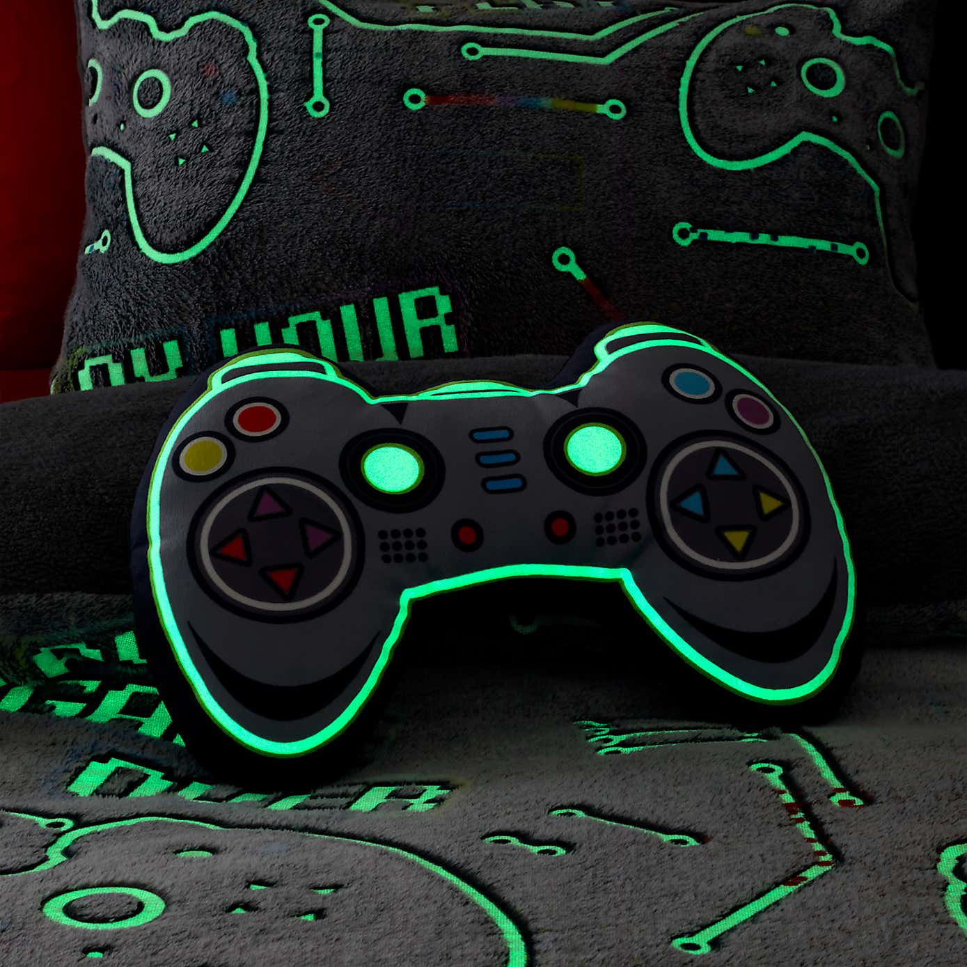 Catherine Lansfield Game Over Fleece Cushion