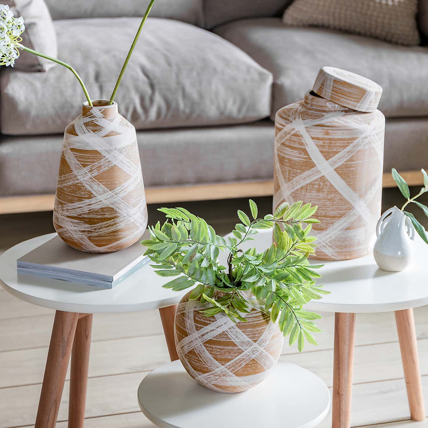 Hurne Jar Reactive Brown and White 33cm