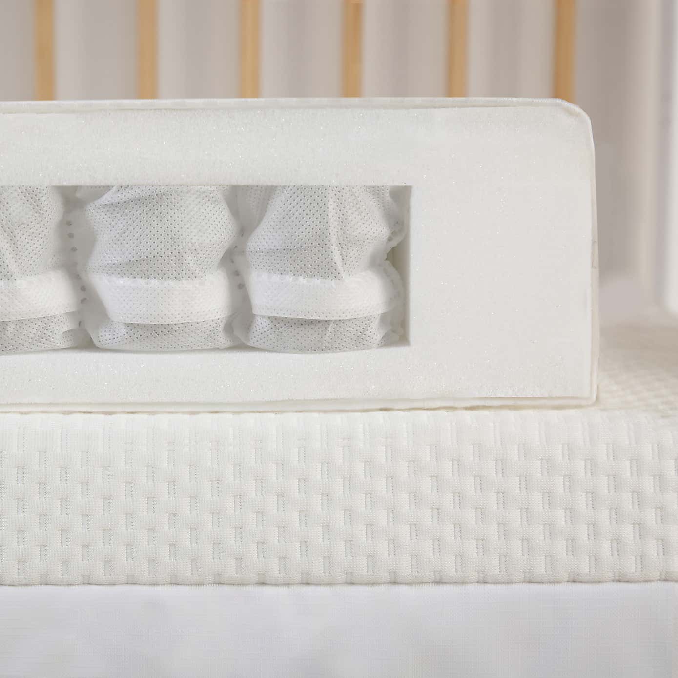 CuddleCo Signature Hypoallergenic Bamboo Pocket Sprung Mattress