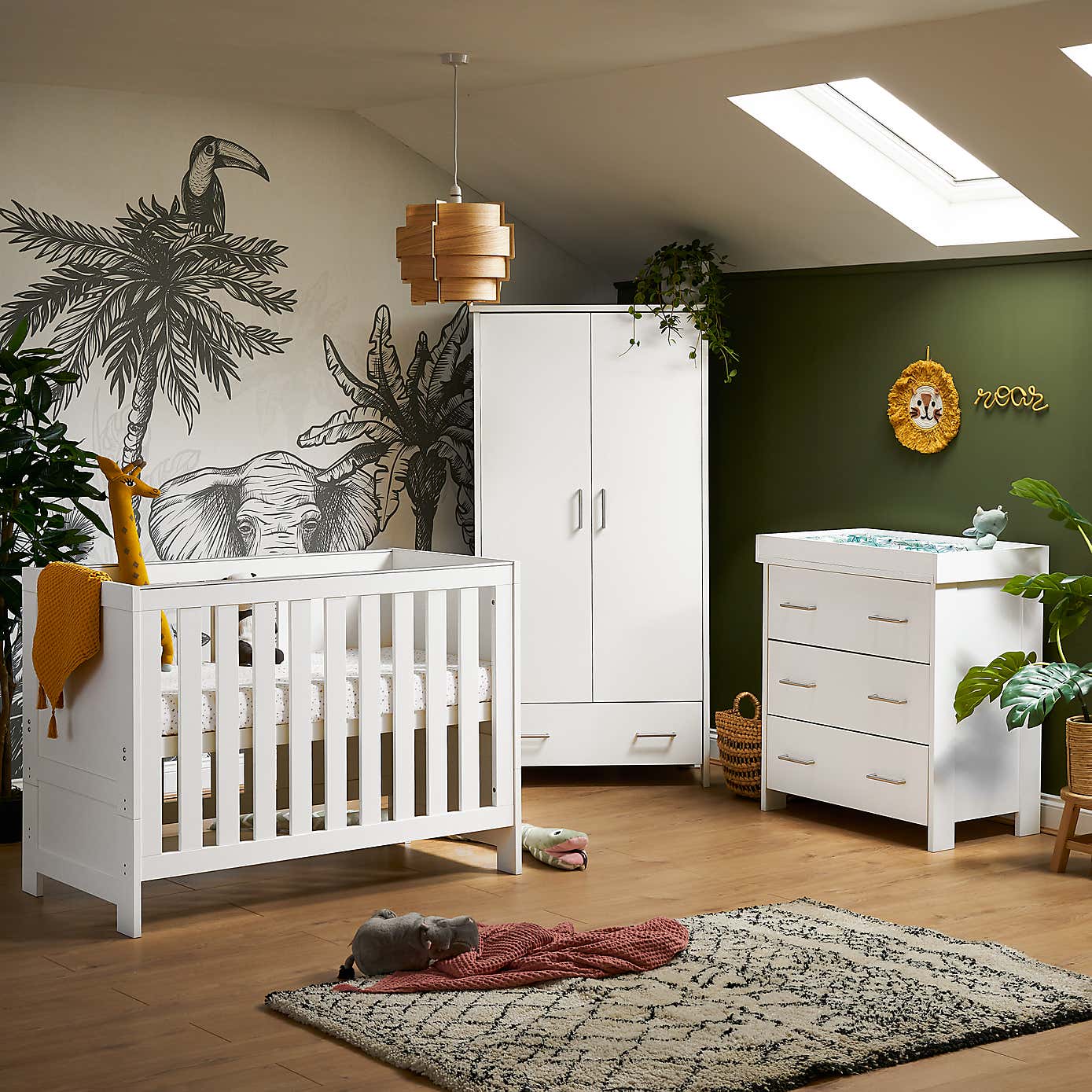 OBaby Nika Mini 3 Piece Under Drawer Nursery Room Set