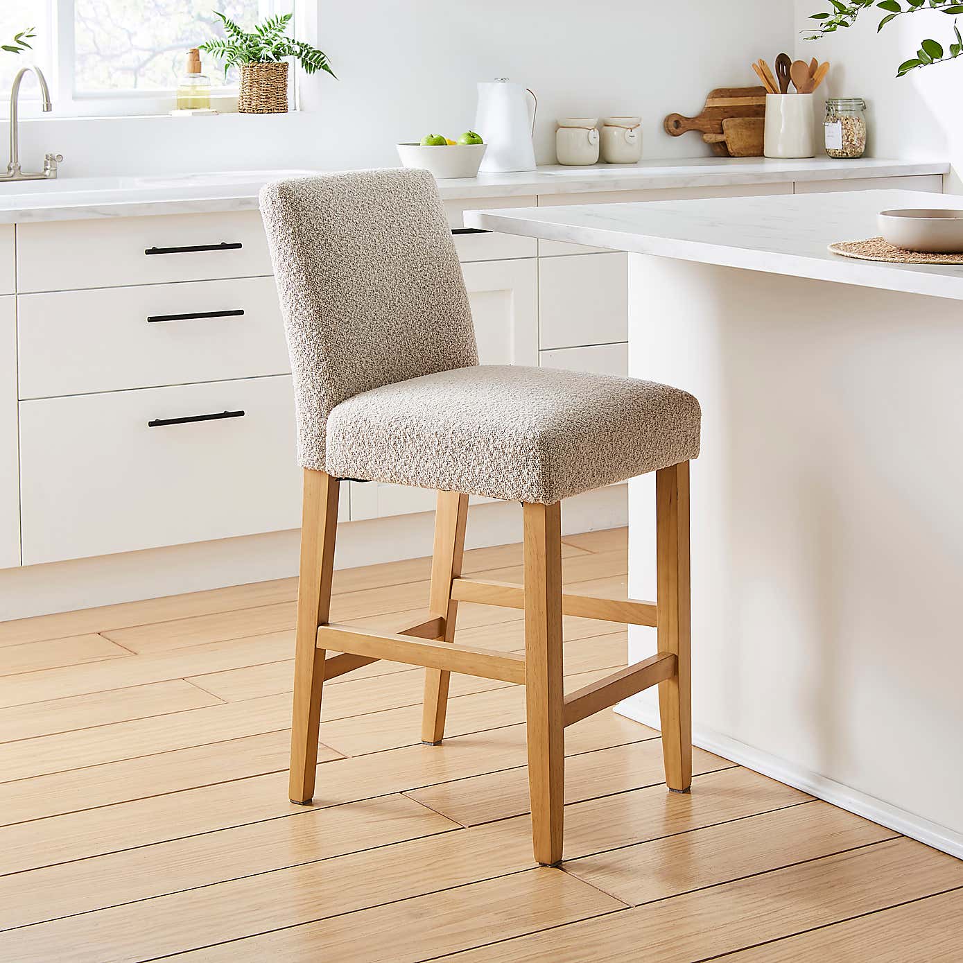Oakley Counter Height Bar Stool, Boucle