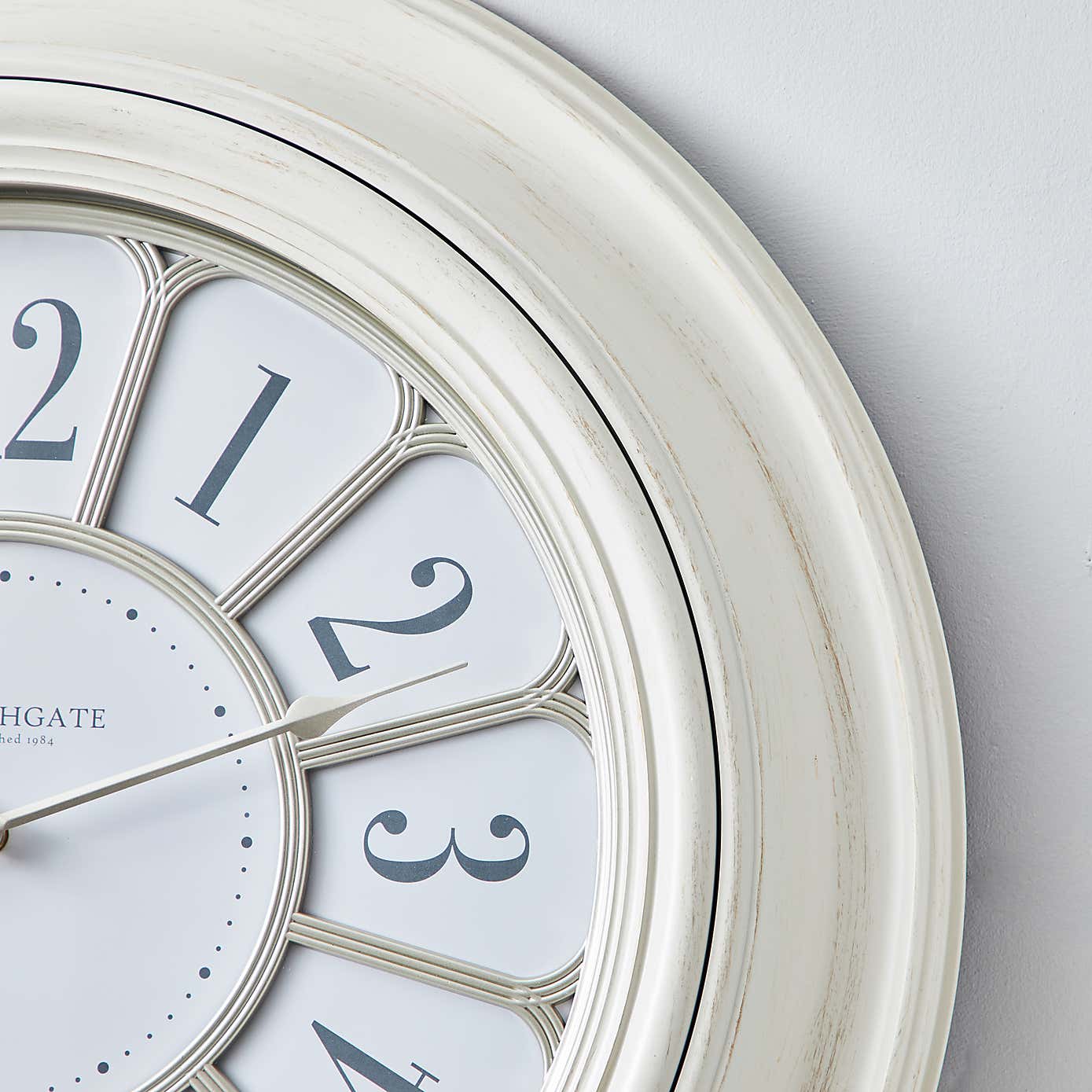 Classic 60cm Wall Clock Cream