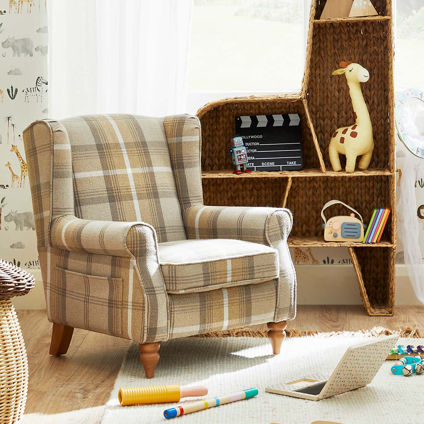 Oswald Check Kids Chair