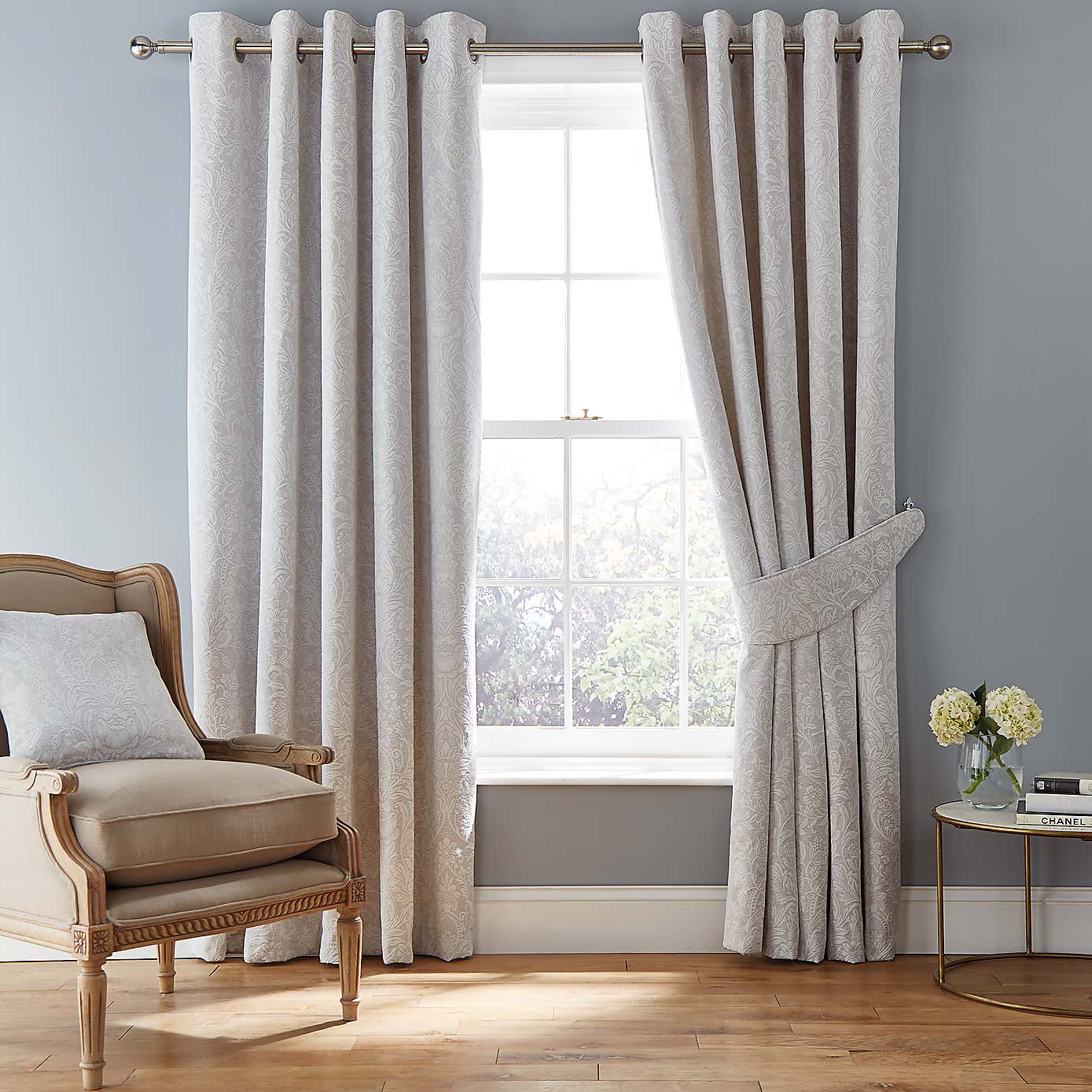 Dorma Winchester Tiebacks