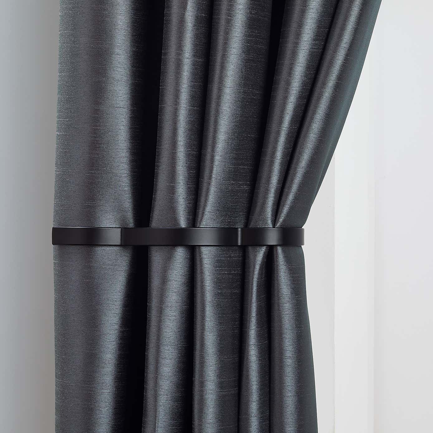 Mix and Match Wave Curtain Holdback Pair