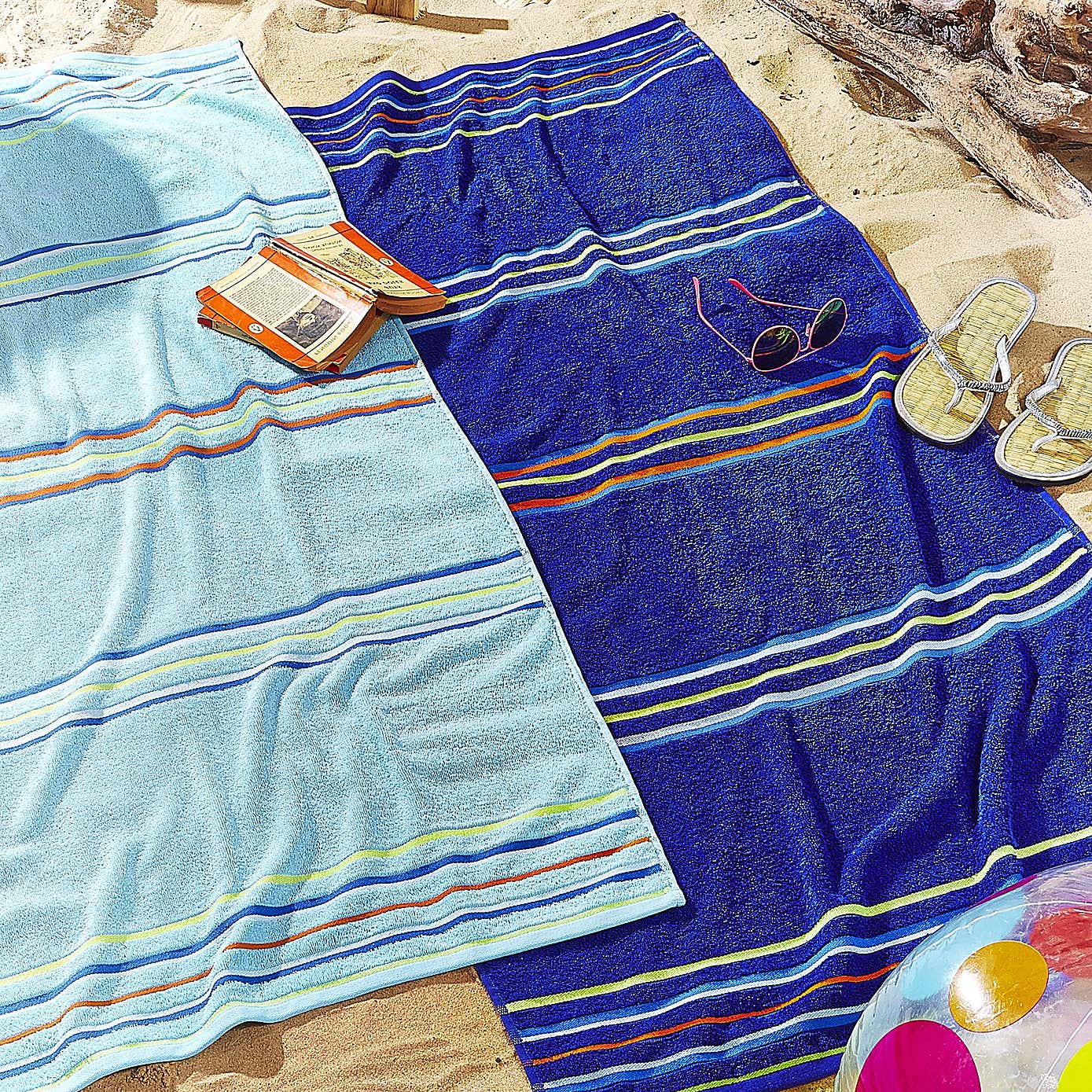 Set of 2 Catherine Lansfield Rainbow Cotton Beach Towel