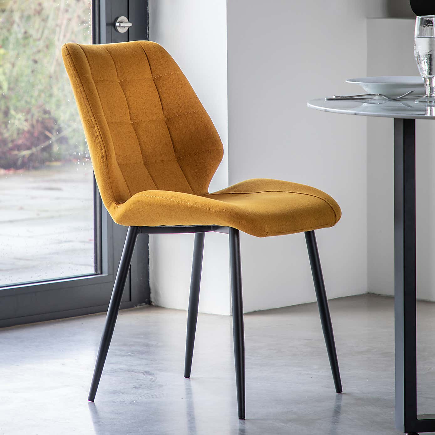 Set of 2 Mesa Flatweave Dining Chairs